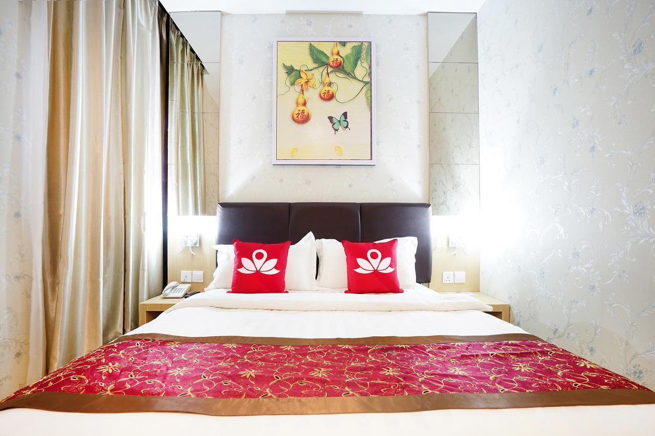 Cardinal Lucky Star Hotel Batam Cameră foto