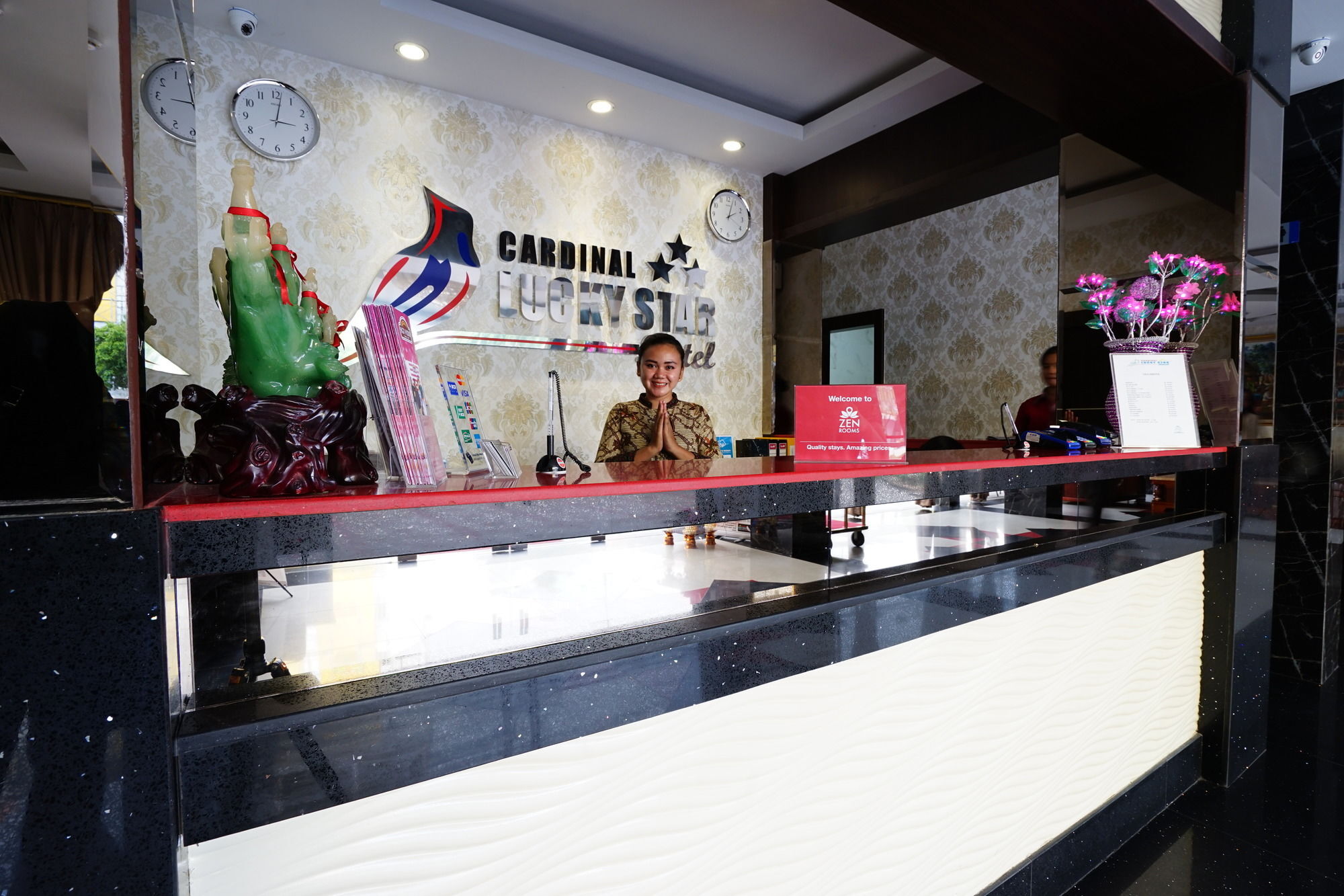 Cardinal Lucky Star Hotel Batam Exterior foto